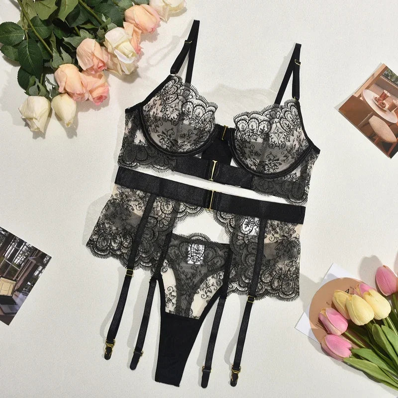 Veloura™ Lace Lingerie Set – 2-Piece Bra & Garter Panty