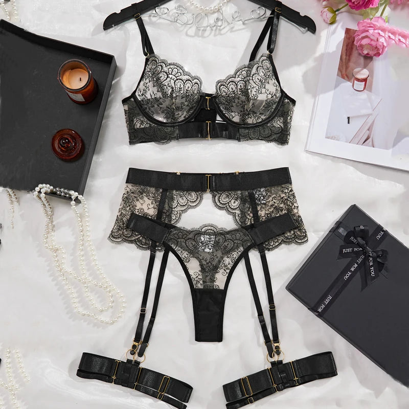 Veloura™ Lace Lingerie Set – 2-Piece Bra & Garter Panty