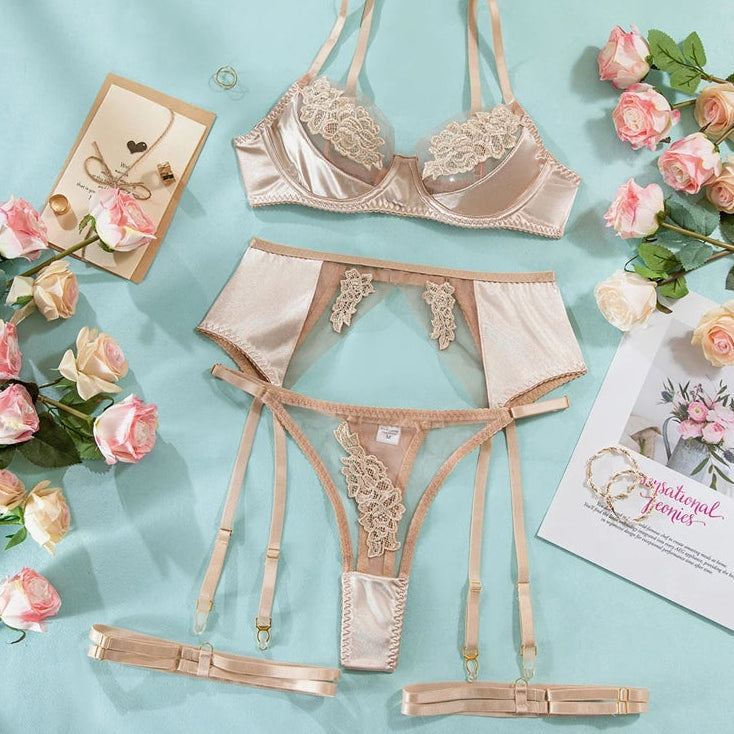Luna Lingerie Set™