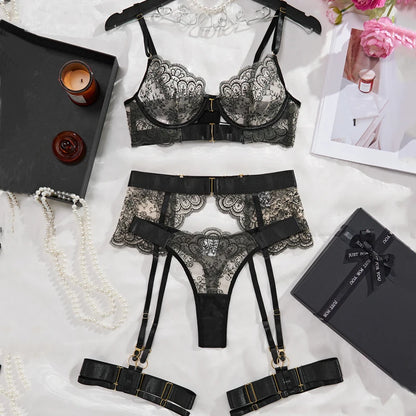 Veloura™ Lace Lingerie Set – 2-Piece Bra & Garter Panty