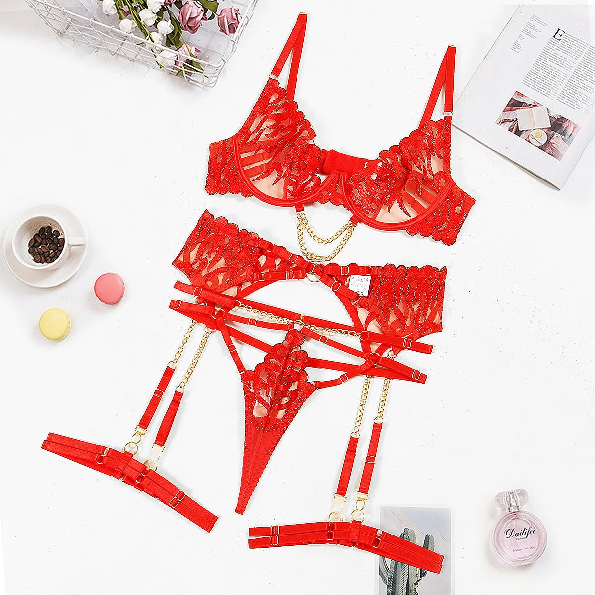 Belle Rouge Lingerie Set™