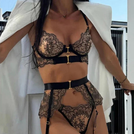 Veloura™ Lace Lingerie Set – 2-Piece Bra & Garter Panty